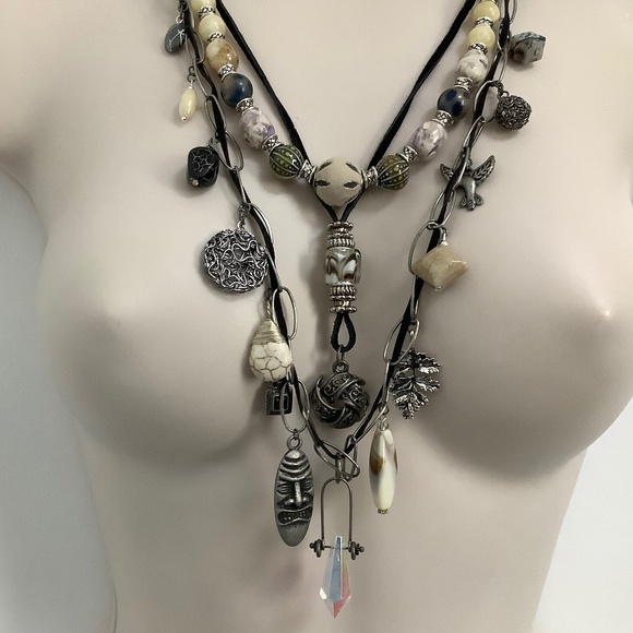 ART BY AMY LABBE Three Strand Necklace 16.5” long - Picture 2 of 8